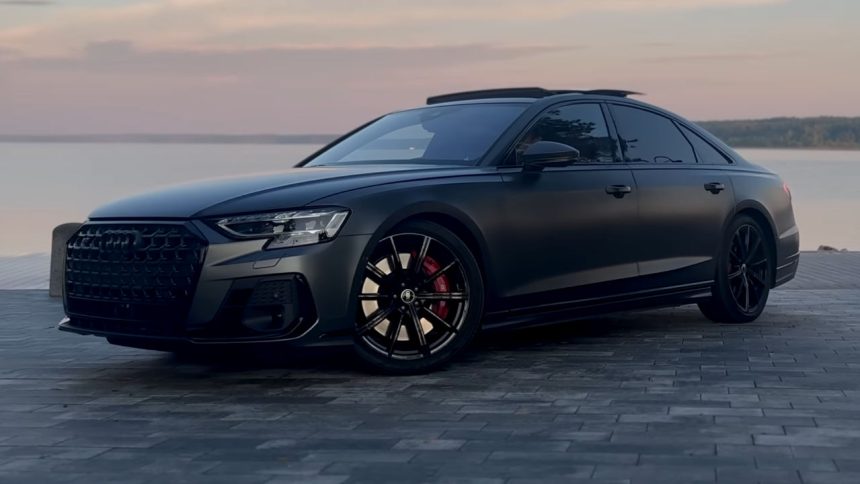 2024 AUDI S8