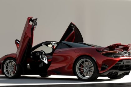 2025 McLaren 750S