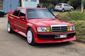 Mercedes-Benz 190E