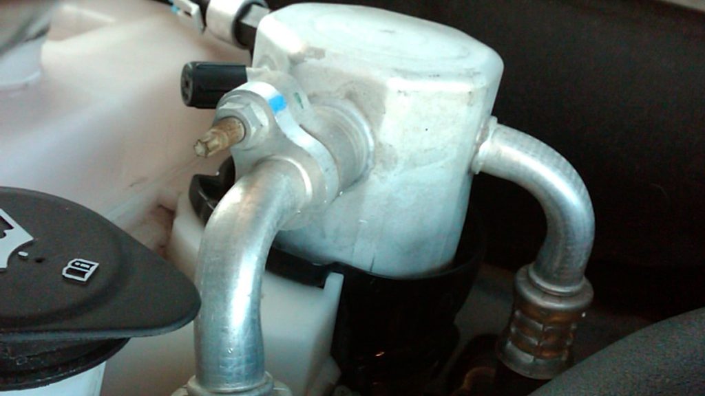how long does freon last in a car