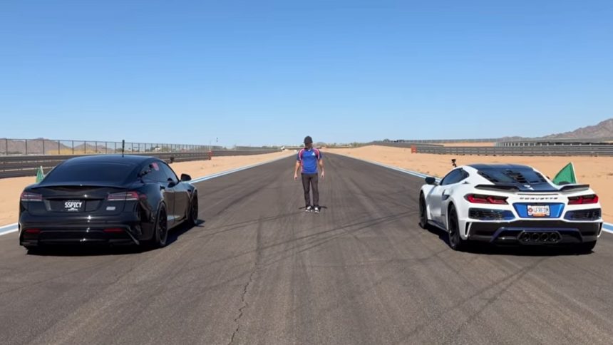 Corvette ZR1X vs Tuned Tesla Model S Plaid